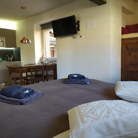 Maison Soleil - Chiara Suite Aosta Eksteriør bilde