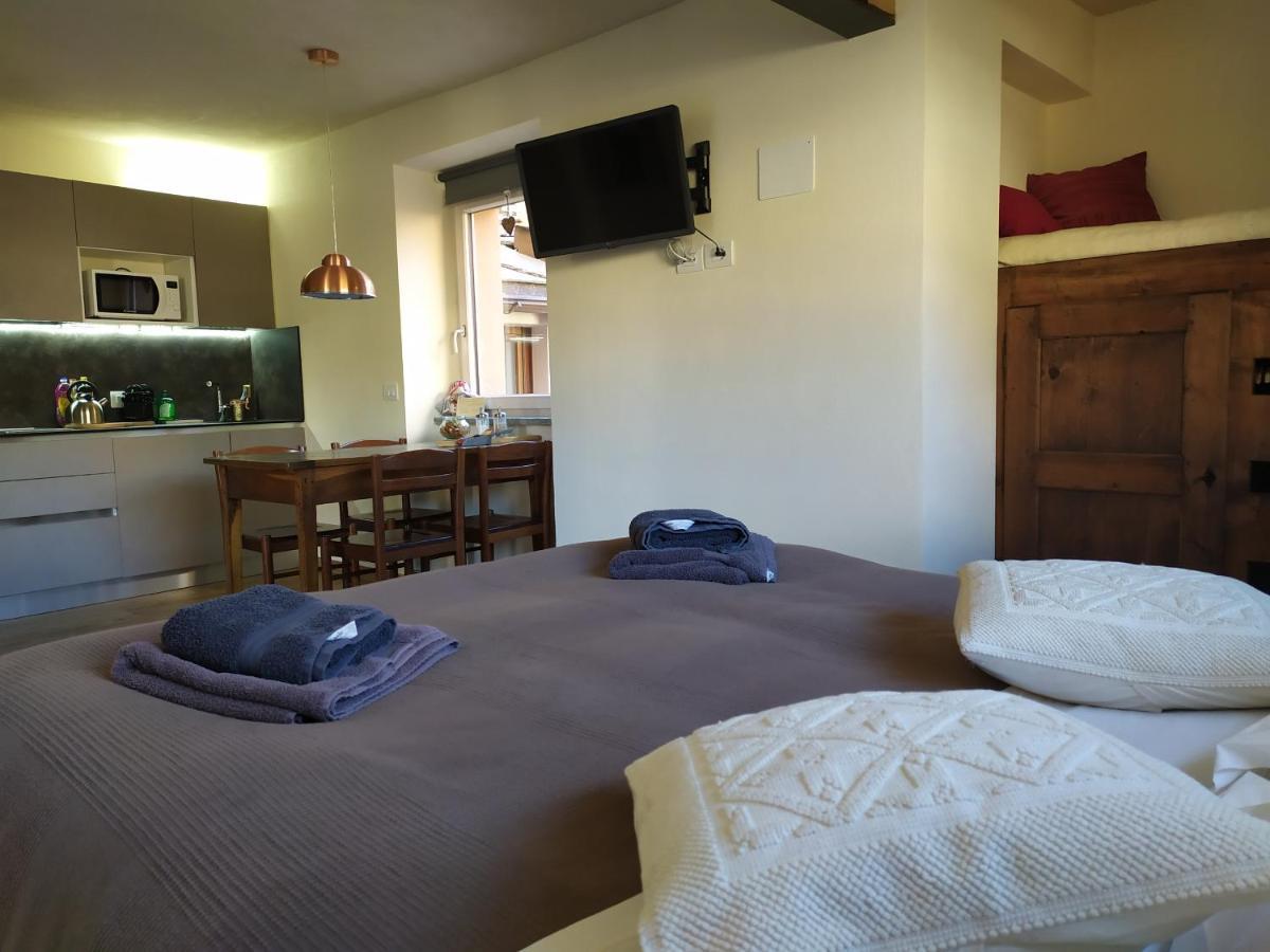 Maison Soleil - Chiara Suite Aosta Eksteriør bilde